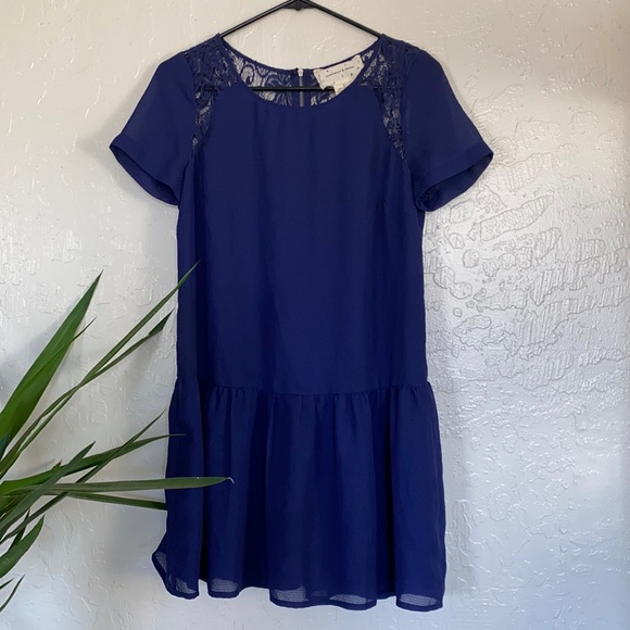 Urban Outfitters drop waist dress - Picture 4 of 13